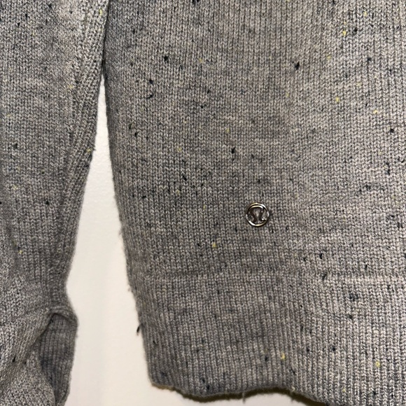Lululemon Grey Speckled Merino Wool Sweater - Picture 4 of 5